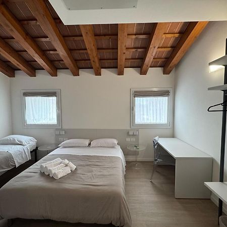 Hotel Villa Mary 圣马里亚迪萨拉 外观 照片