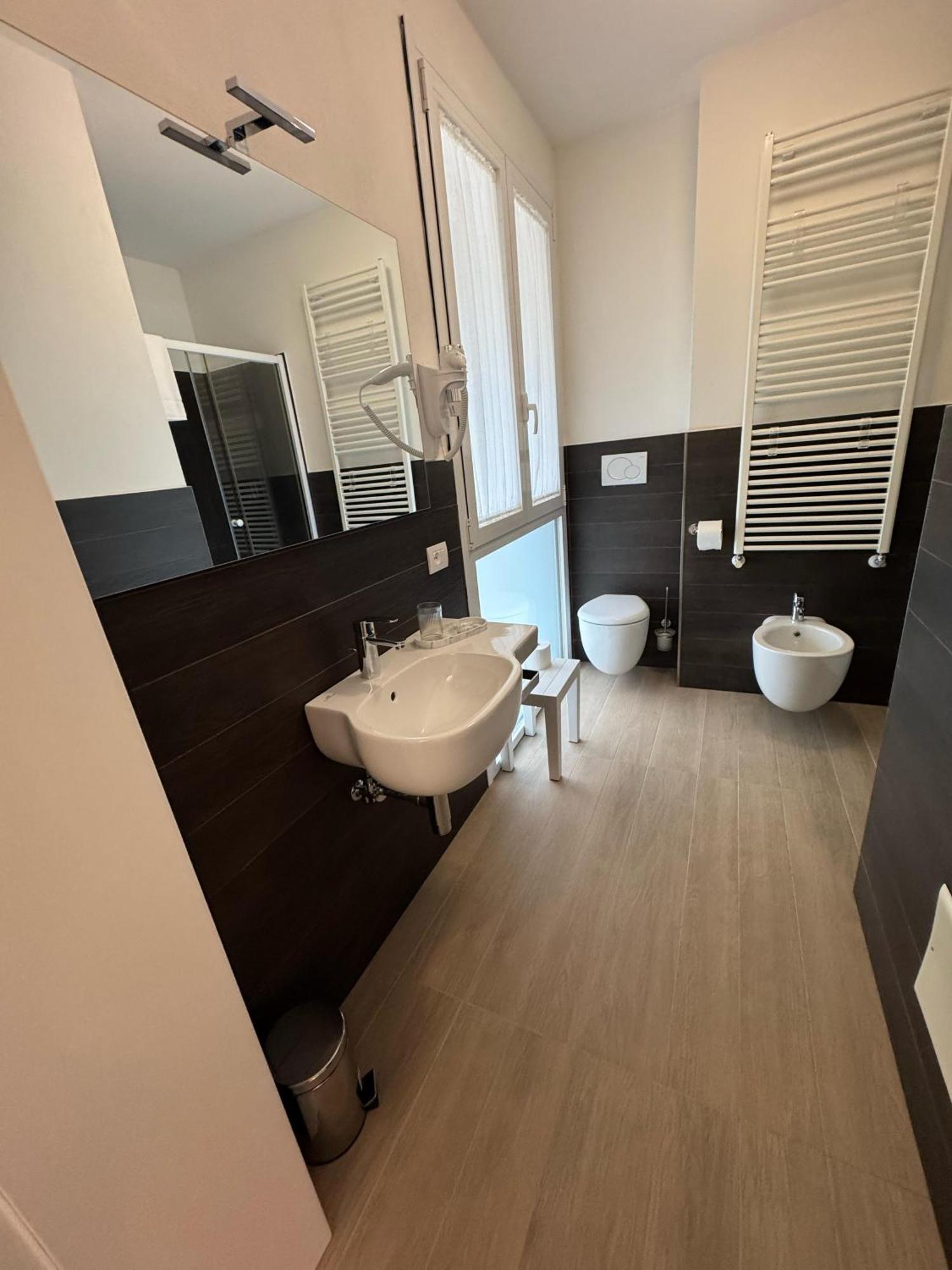 Hotel Villa Mary 圣马里亚迪萨拉 外观 照片