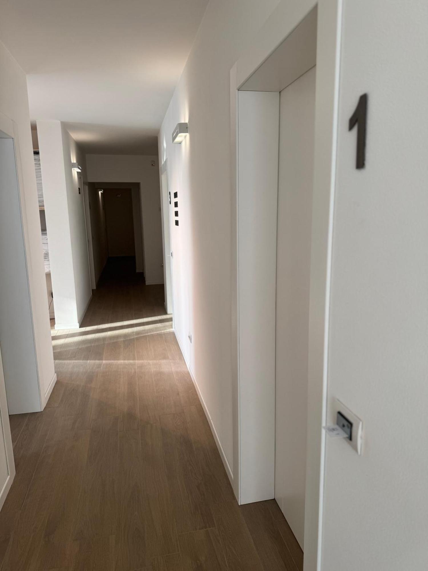 Hotel Villa Mary 圣马里亚迪萨拉 外观 照片